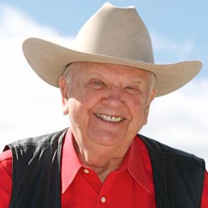 Orion Samuelson Photo